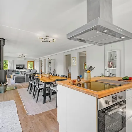 Nielsigne - 1-3km From The Sea By Interhome *