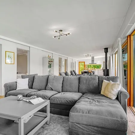 Nielsigne - 1-3km From The Sea By Interhome Casa vacanze Bøtø By